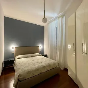 The Painting Apartment. A And Lovely In Appartement Milan