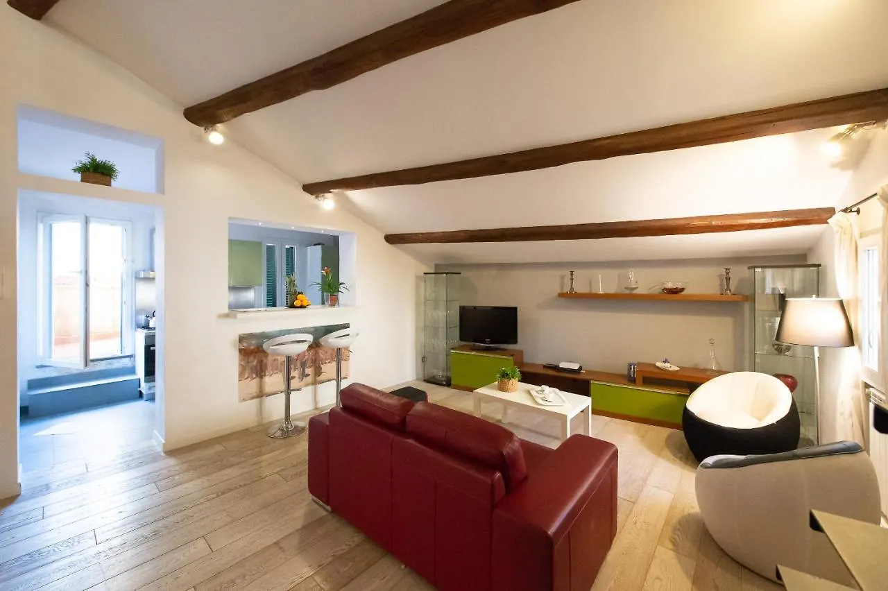 Casajusta Trastevere Rome Apartment